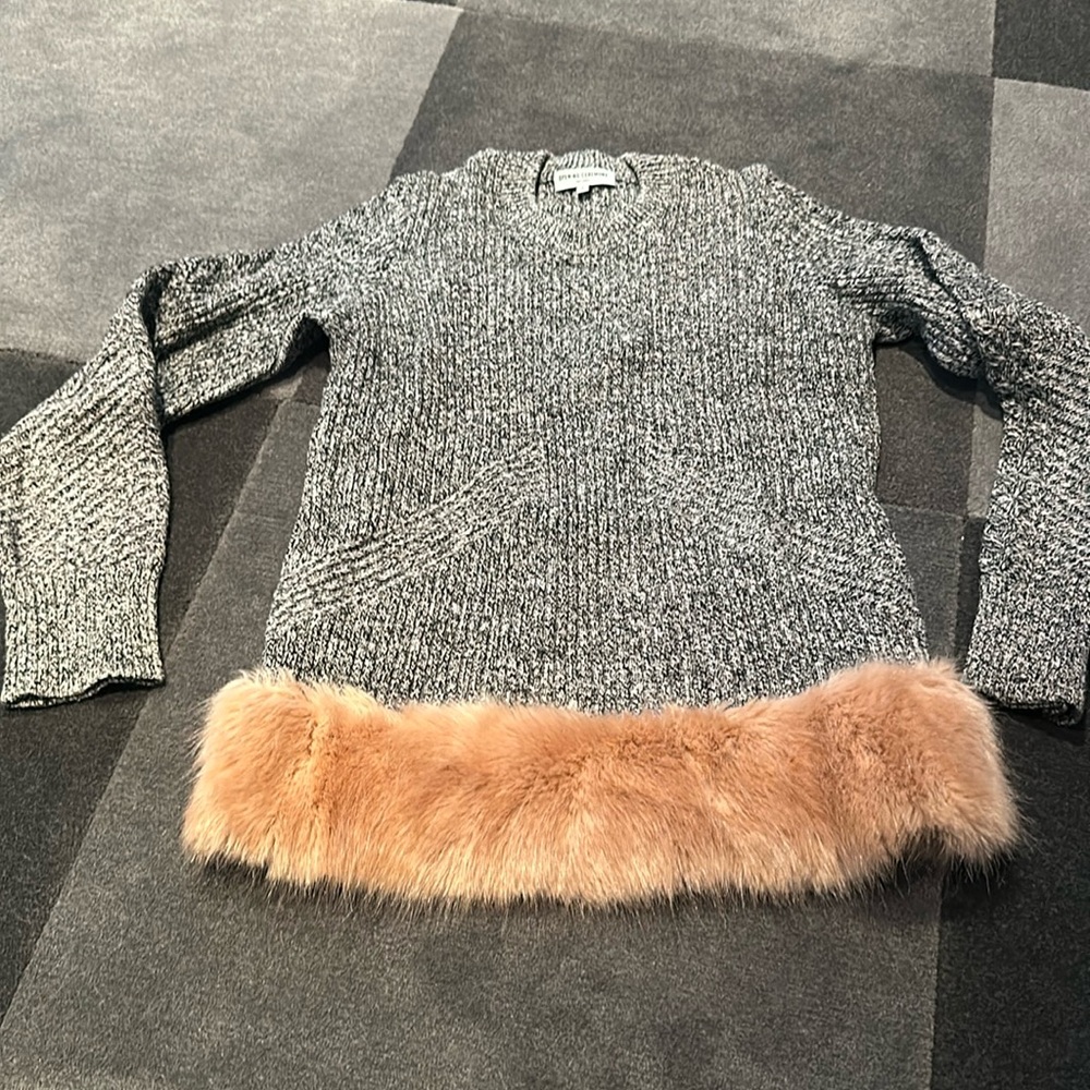 OPENING CEREMONY black + white sweater with pink faux fur trim / size M